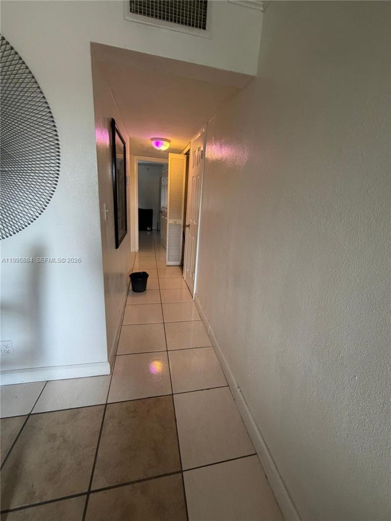 11005 SW 1st St, Unit 202, Sweetwater, FL 33174 Photo