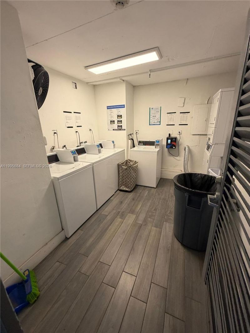 11005 SW 1st St, Unit 202, Sweetwater, FL 33174 Photo