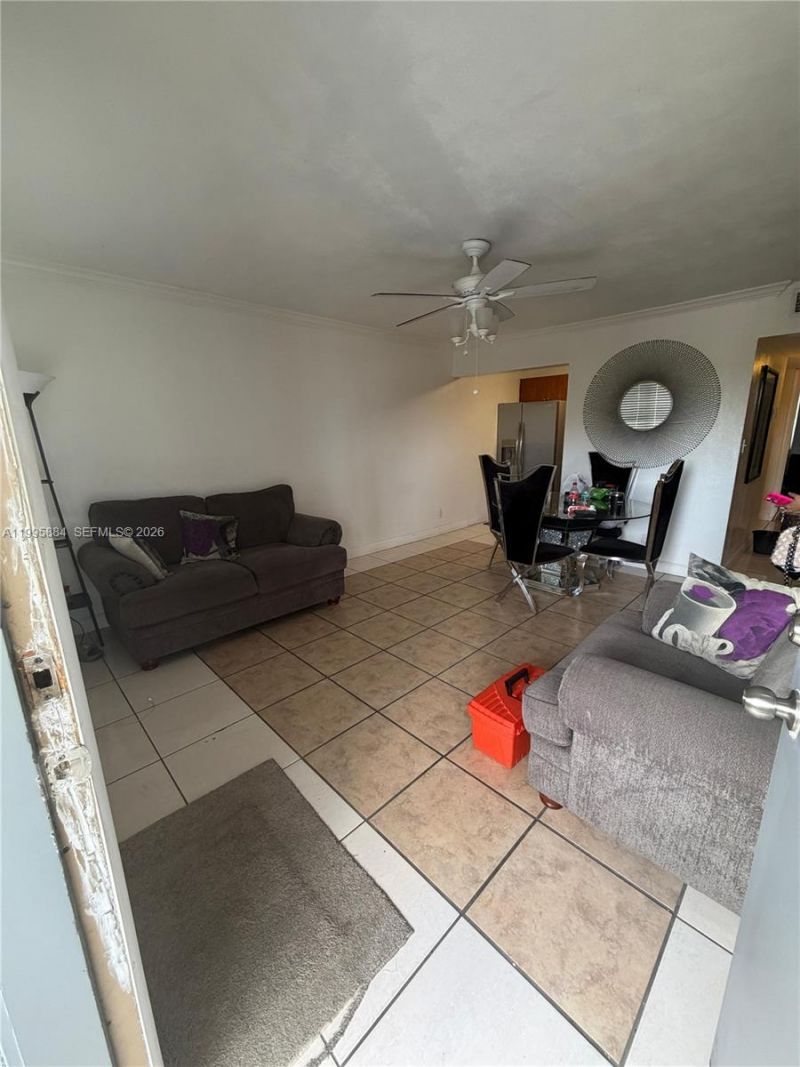 11005 SW 1st St, Unit 202, Sweetwater, FL 33174 Photo