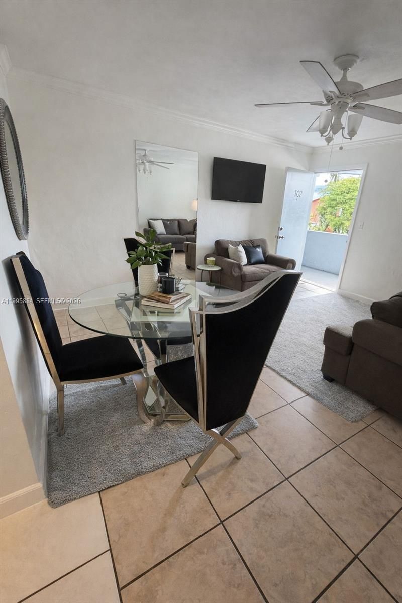 11005 SW 1st St, Unit 202, Sweetwater, FL 33174 Photo