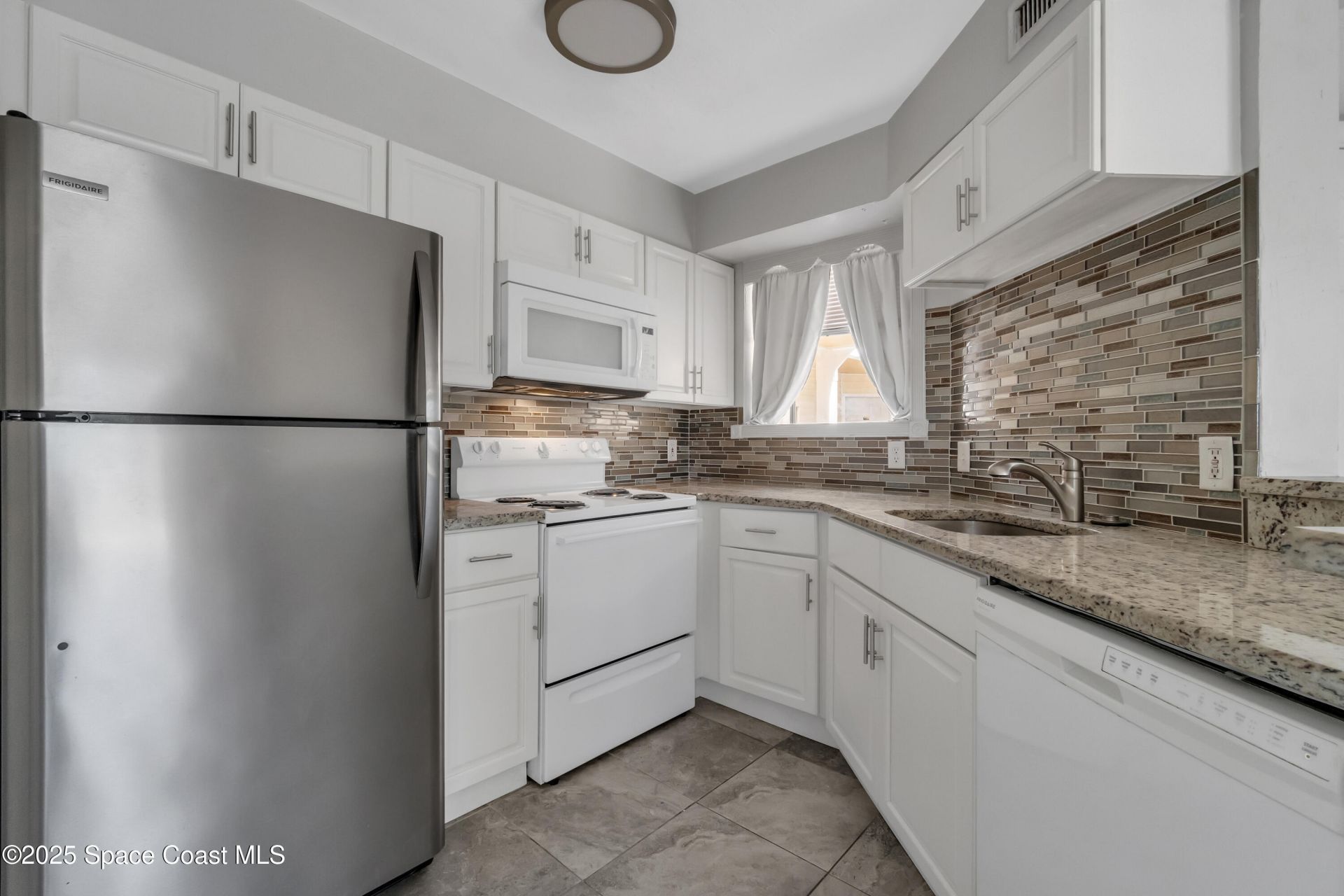 1801 Island Club Drive, Unit 577, Melbourne, FL 32903 Photo