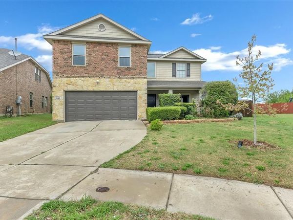1020 Breeders Cup Drive, Fort Worth, TX 76179