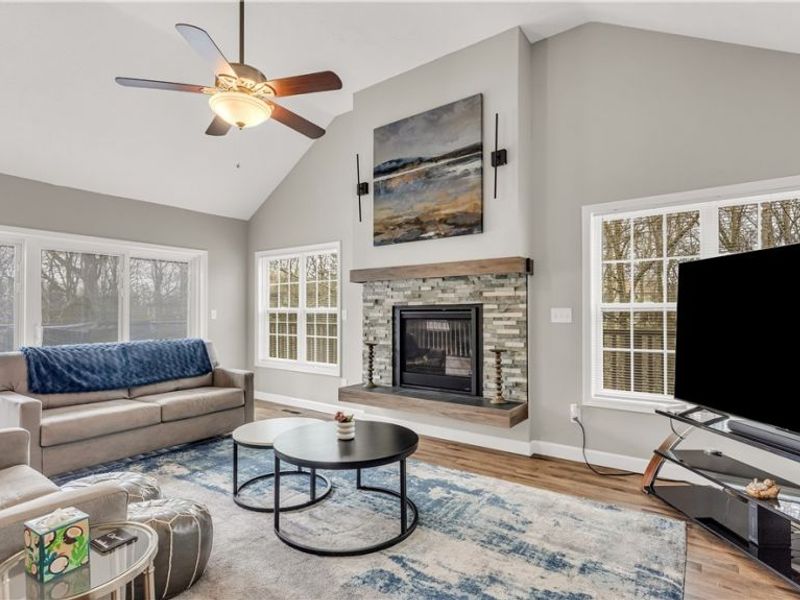 16460 Georgetown Court , Strongsville, OH 44136 Photo 14