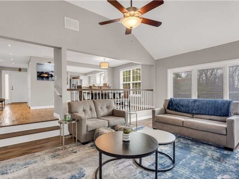 16460 Georgetown Court , Strongsville, OH 44136 Photo 16