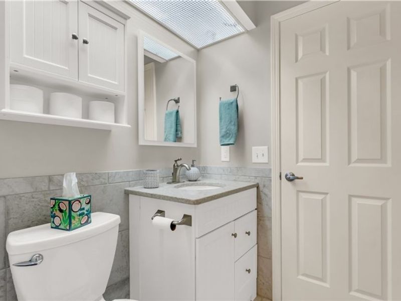 16460 Georgetown Court , Strongsville, OH 44136 Photo 25