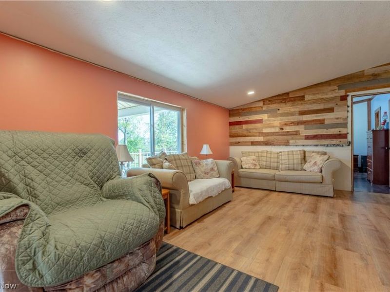 5267 Apollo Road NE, Salineville, OH 43945 Photo 5