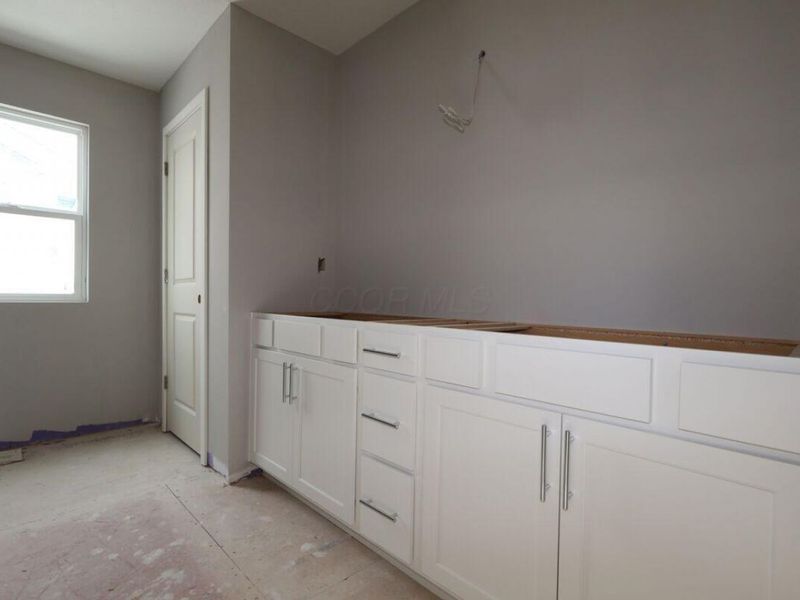 5703 Valleydale Road , Powell, OH 43065 Photo 11