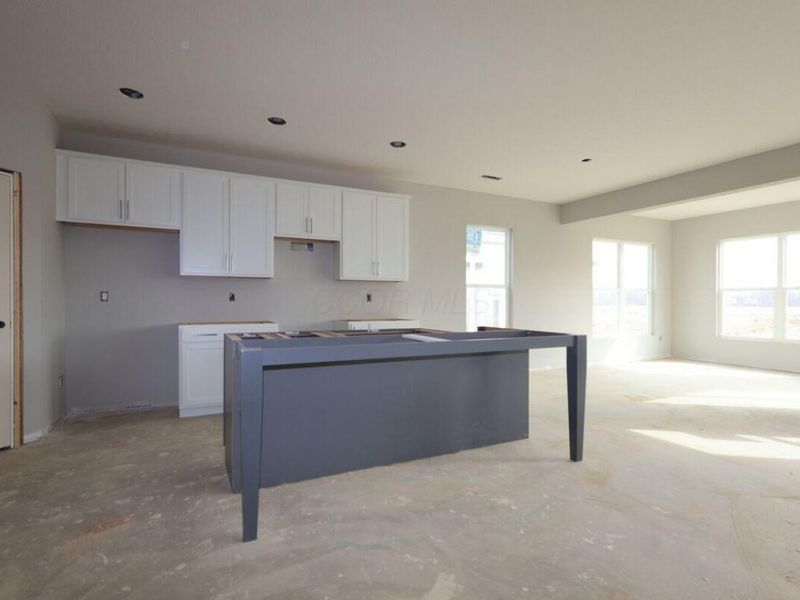 5703 Valleydale Road , Powell, OH 43065 Photo 2