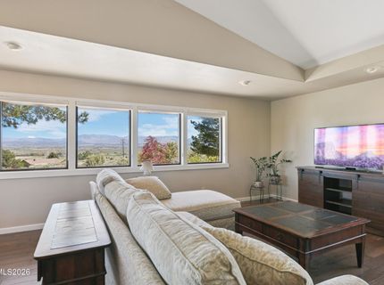 281 Shadow Mountain Circle, Gardnerville, NV 89460 Photo