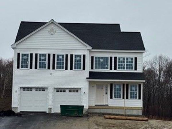 17 Esther Way, Unit Lot 9, Dracut, MA 01826