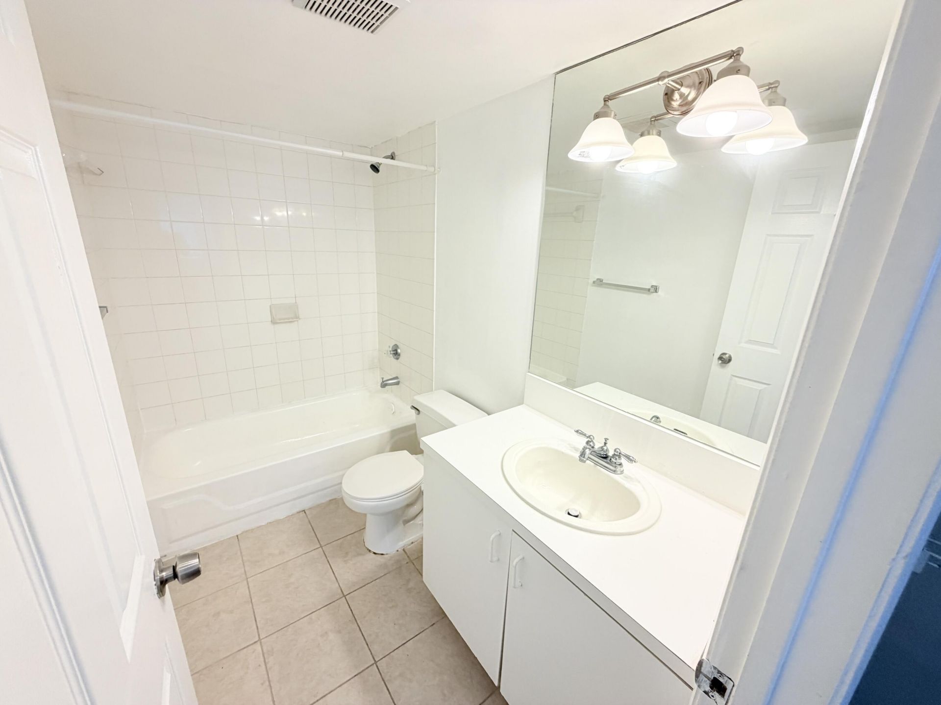 1749 Village Boulevard, Unit 304, West Palm Beach, FL 33409 Photo