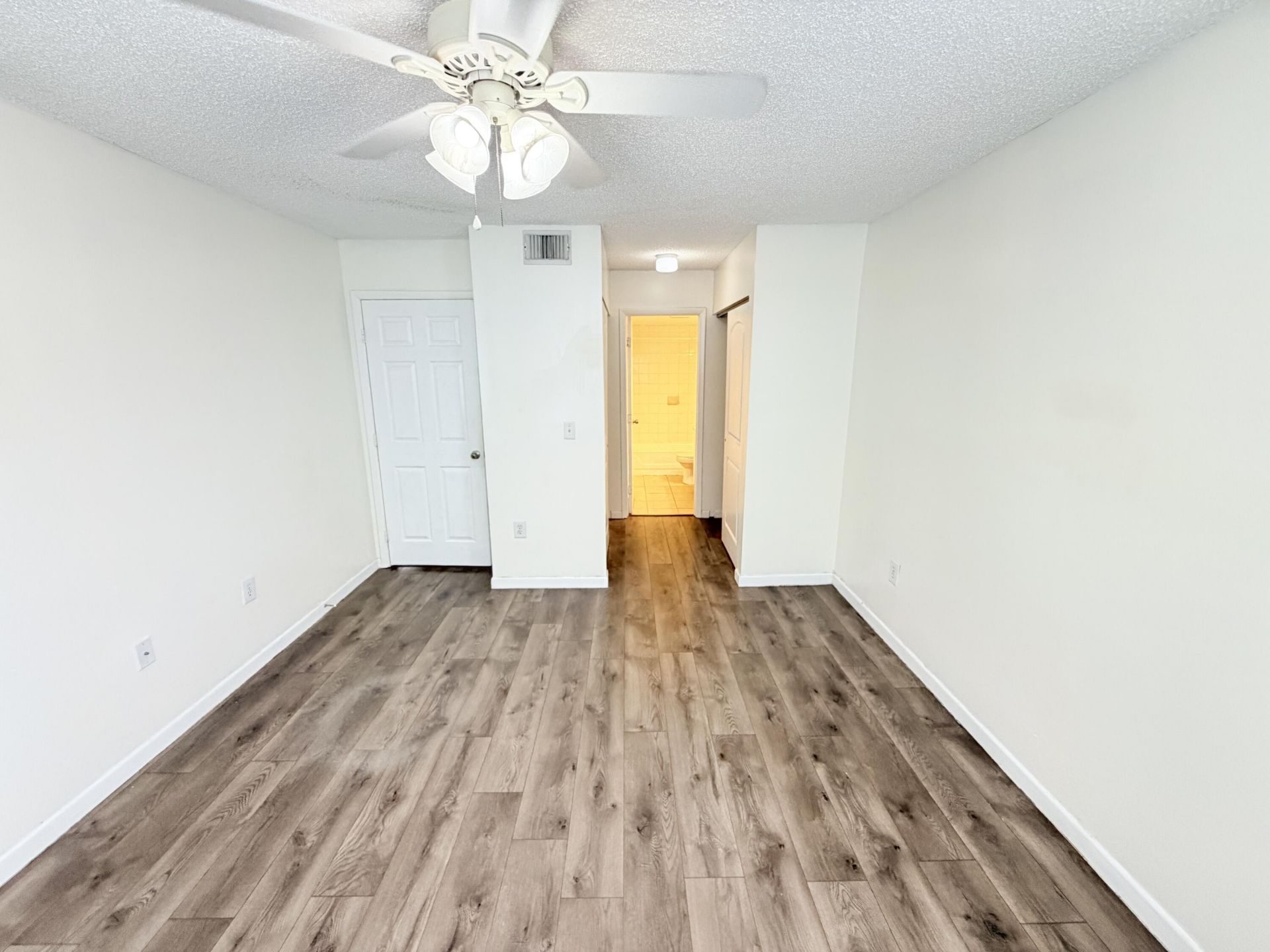 1749 Village Boulevard, Unit 304, West Palm Beach, FL 33409 Photo