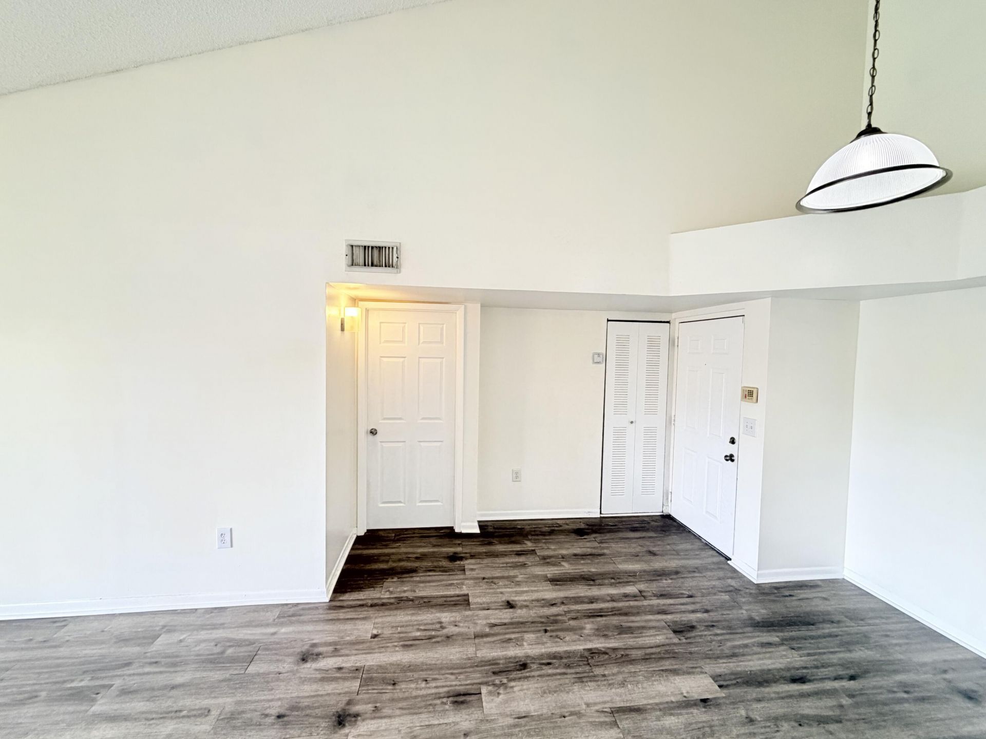 1749 Village Boulevard, Unit 304, West Palm Beach, FL 33409 Photo