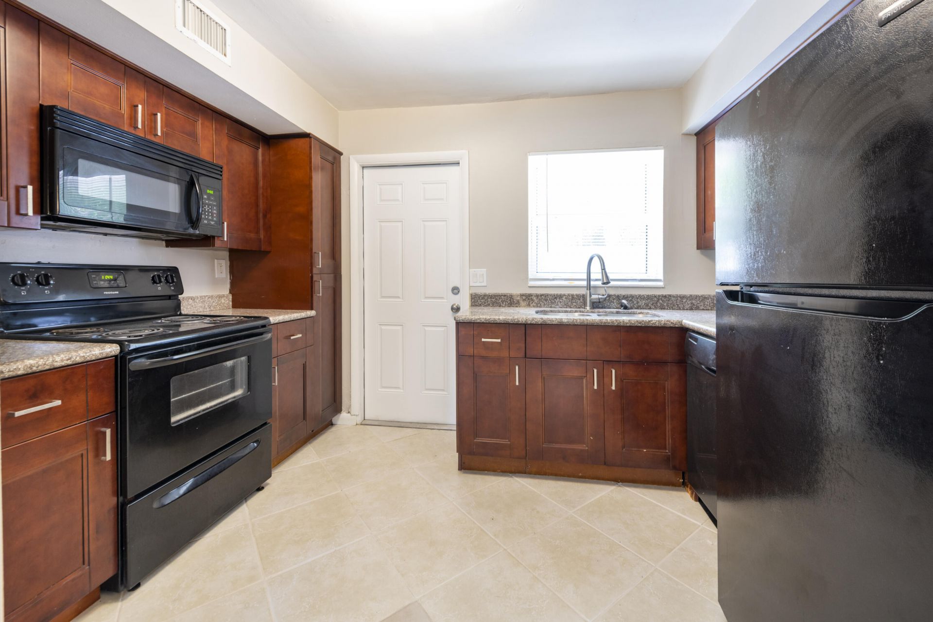 1015 NE 9th Avenue, Unit 2, Fort Lauderdale, FL 33304 Photo