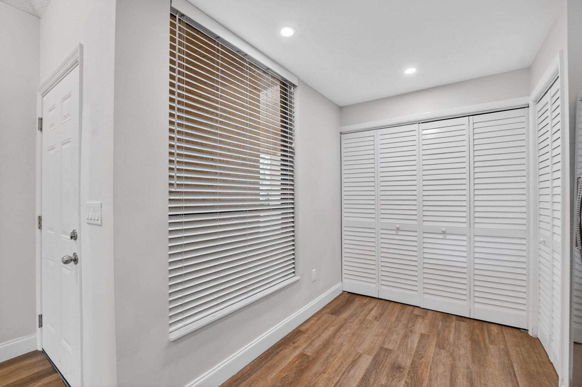 7472 La Paz Boulevard, Unit 304, Boca Raton, FL 33433 Photo