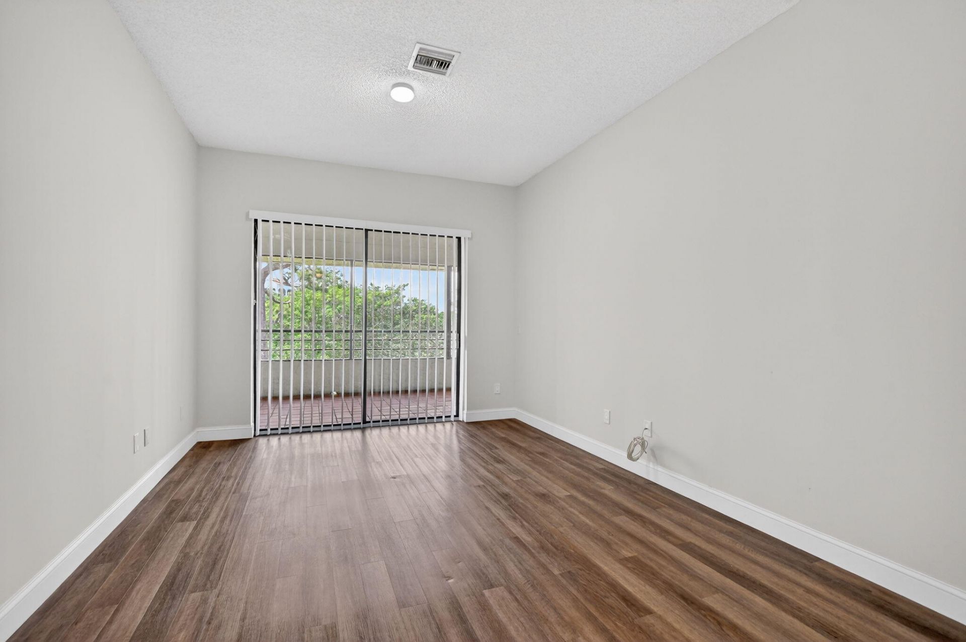 7472 La Paz Boulevard, Unit 304, Boca Raton, FL 33433 Photo