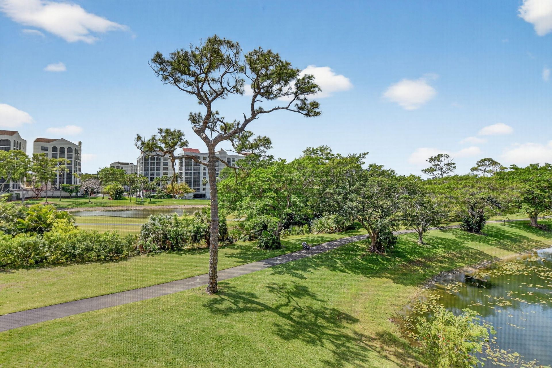 7472 La Paz Boulevard, Unit 304, Boca Raton, FL 33433 Photo