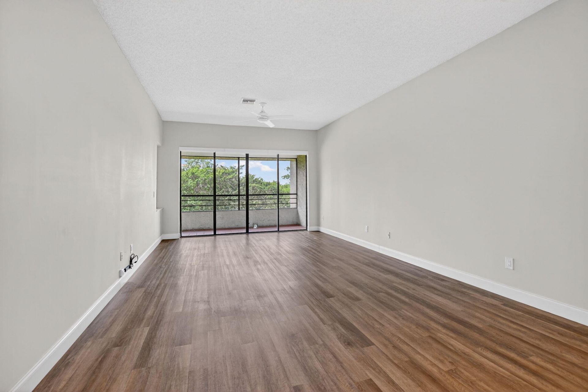 7472 La Paz Boulevard, Unit 304, Boca Raton, FL 33433 Photo