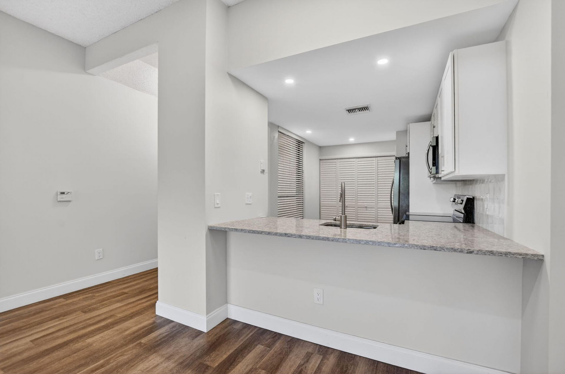 7472 La Paz Boulevard, Unit 304, Boca Raton, FL 33433 Photo