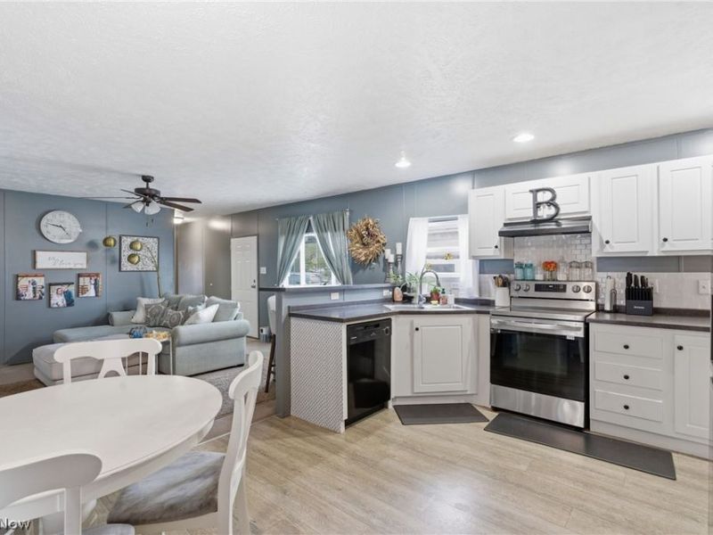 562 La Vista Road W, Lodi, OH 44254 Photo 6