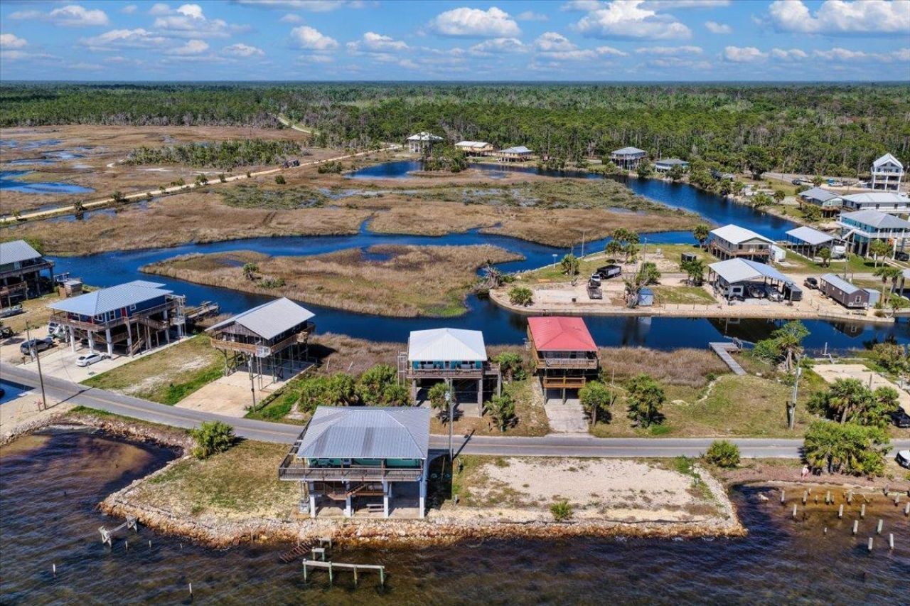 19018 Good Times Drive , Perry, FL 00000 Photo