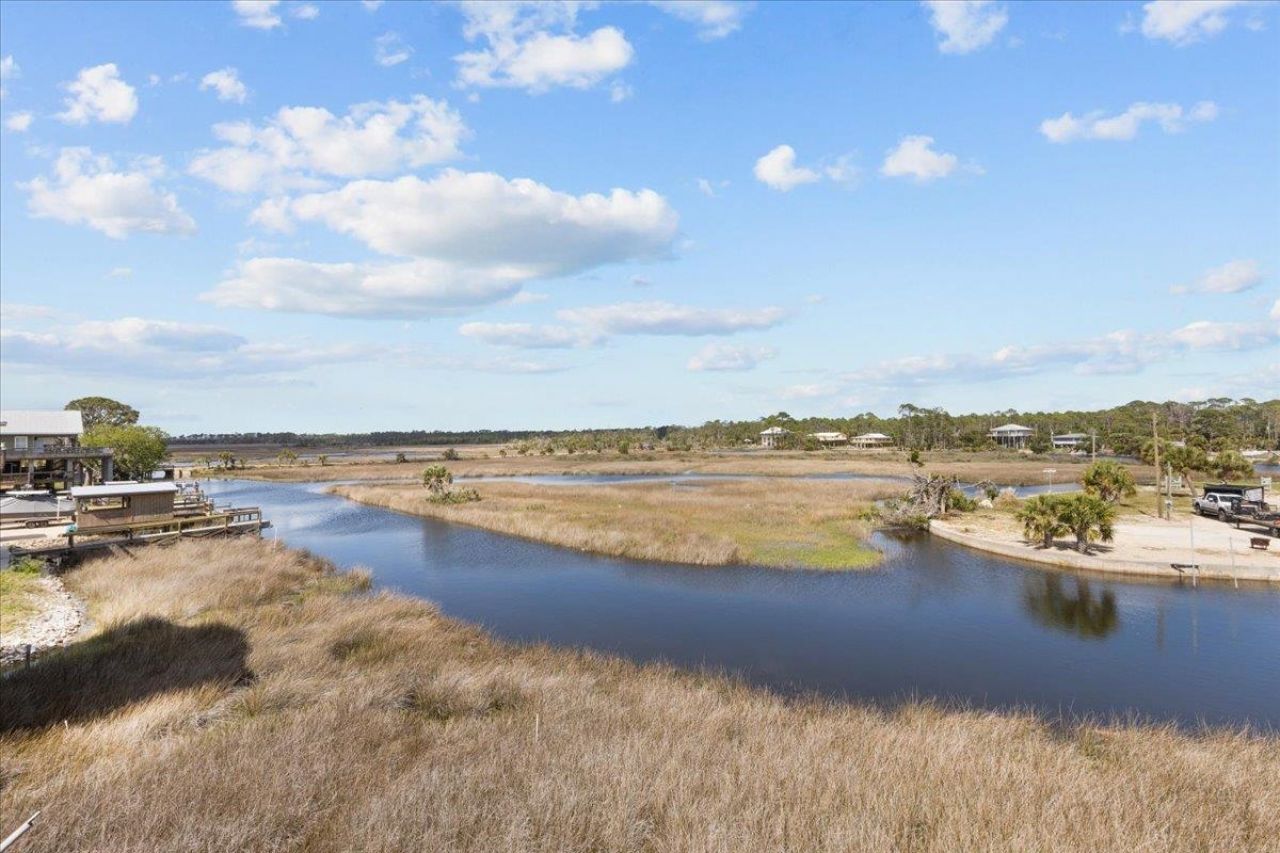 19018 Good Times Drive , Perry, FL 00000 Photo