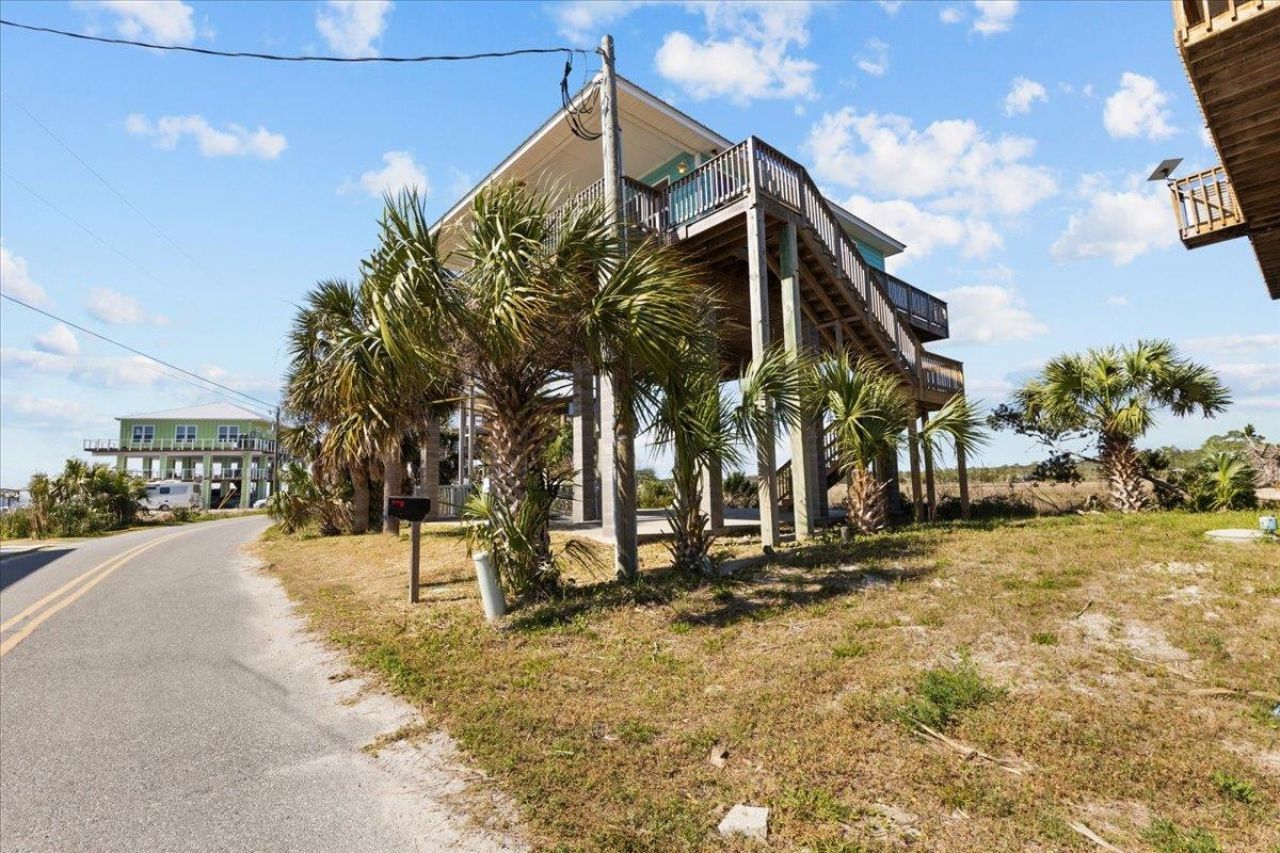 19018 Good Times Drive , Perry, FL 00000 Photo