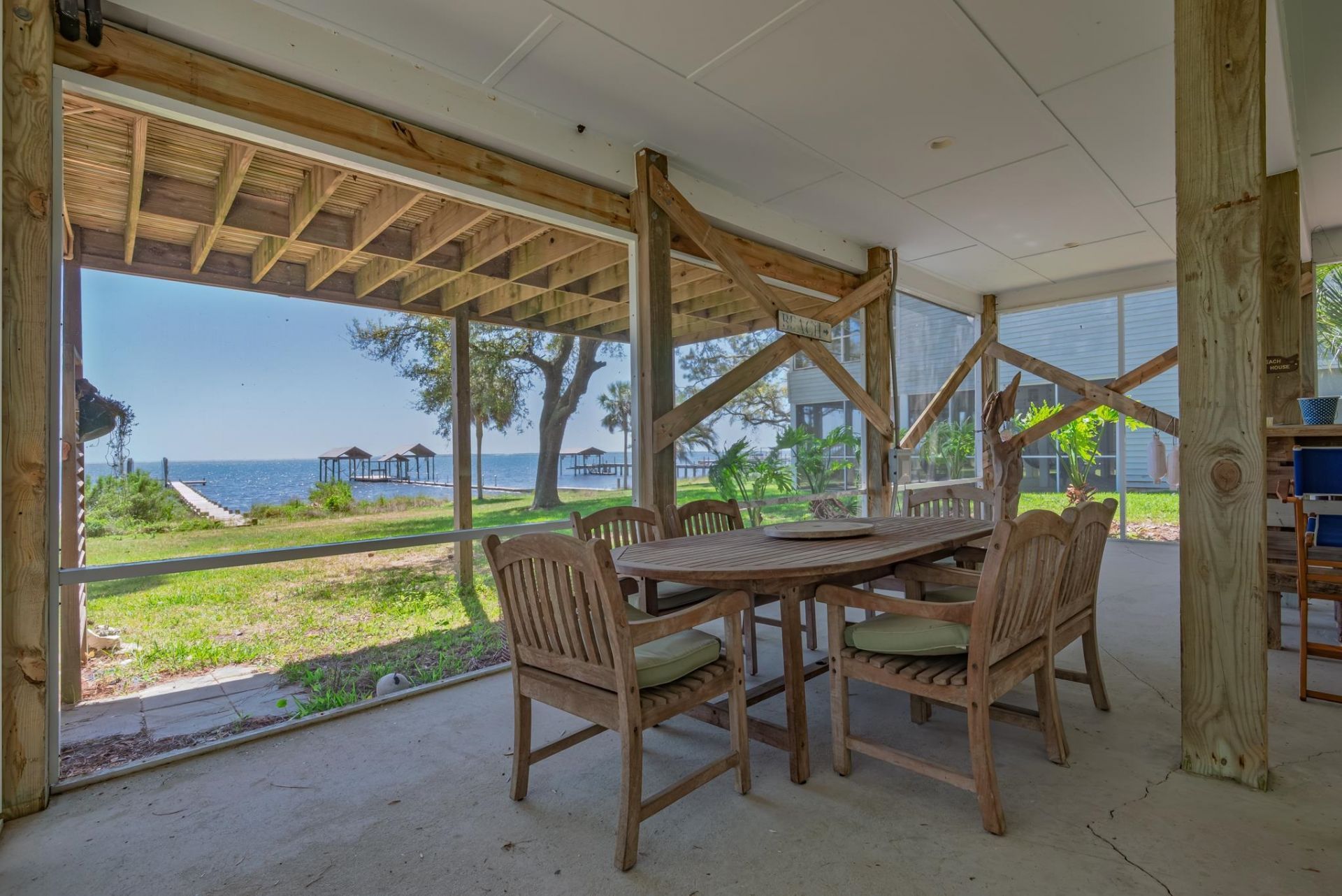 2492 Highway 98 East, Carrabelle, FL 32322 Photo
