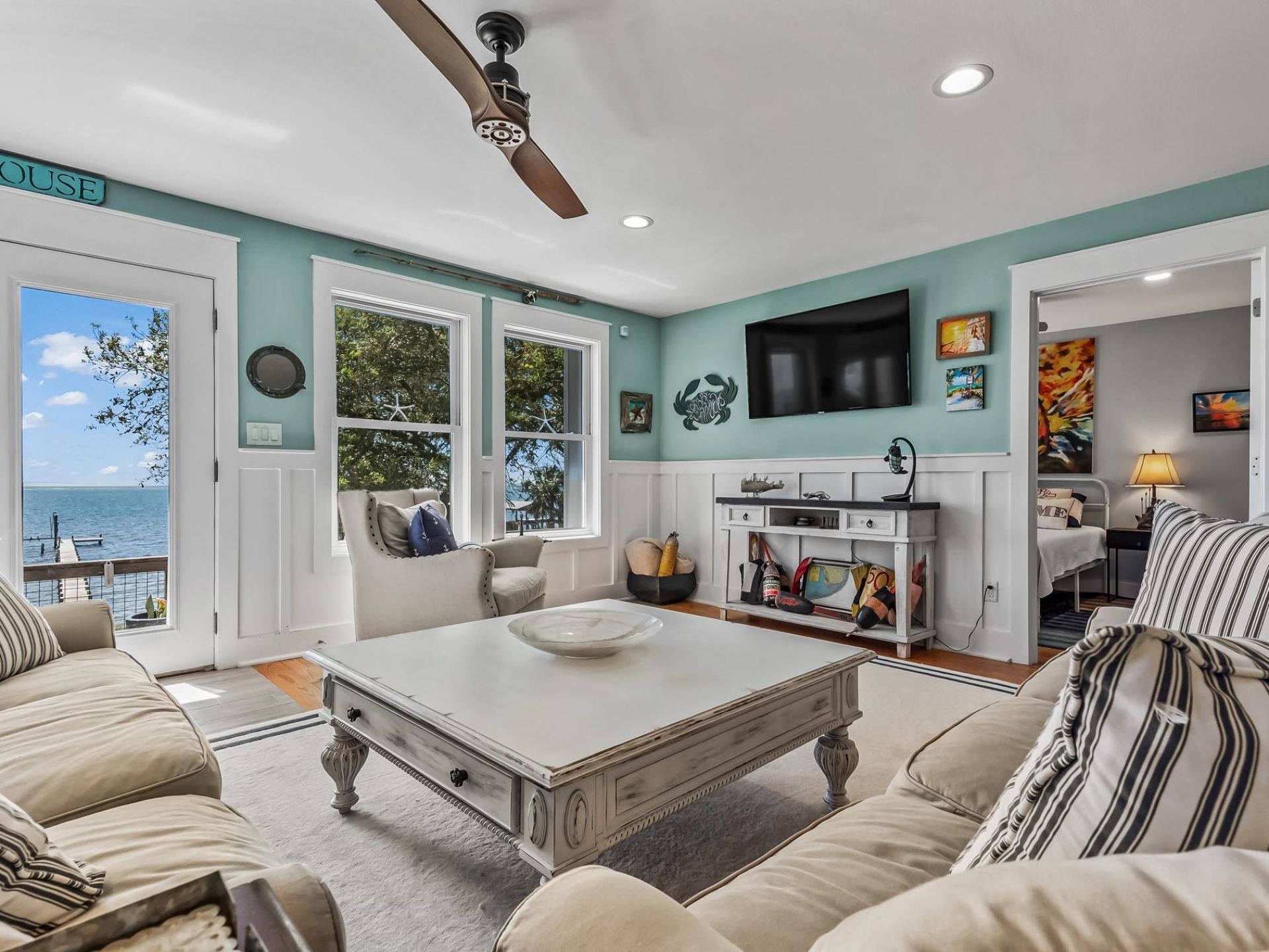 2492 Highway 98 East, Carrabelle, FL 32322 Photo