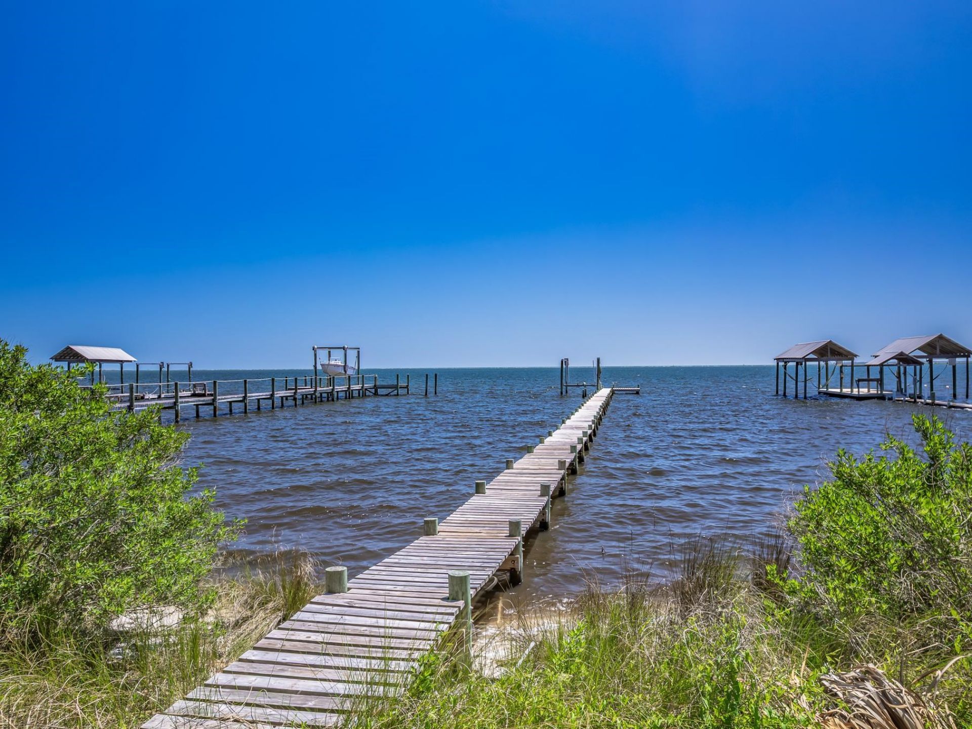 2492 Highway 98 East, Carrabelle, FL 32322 Photo