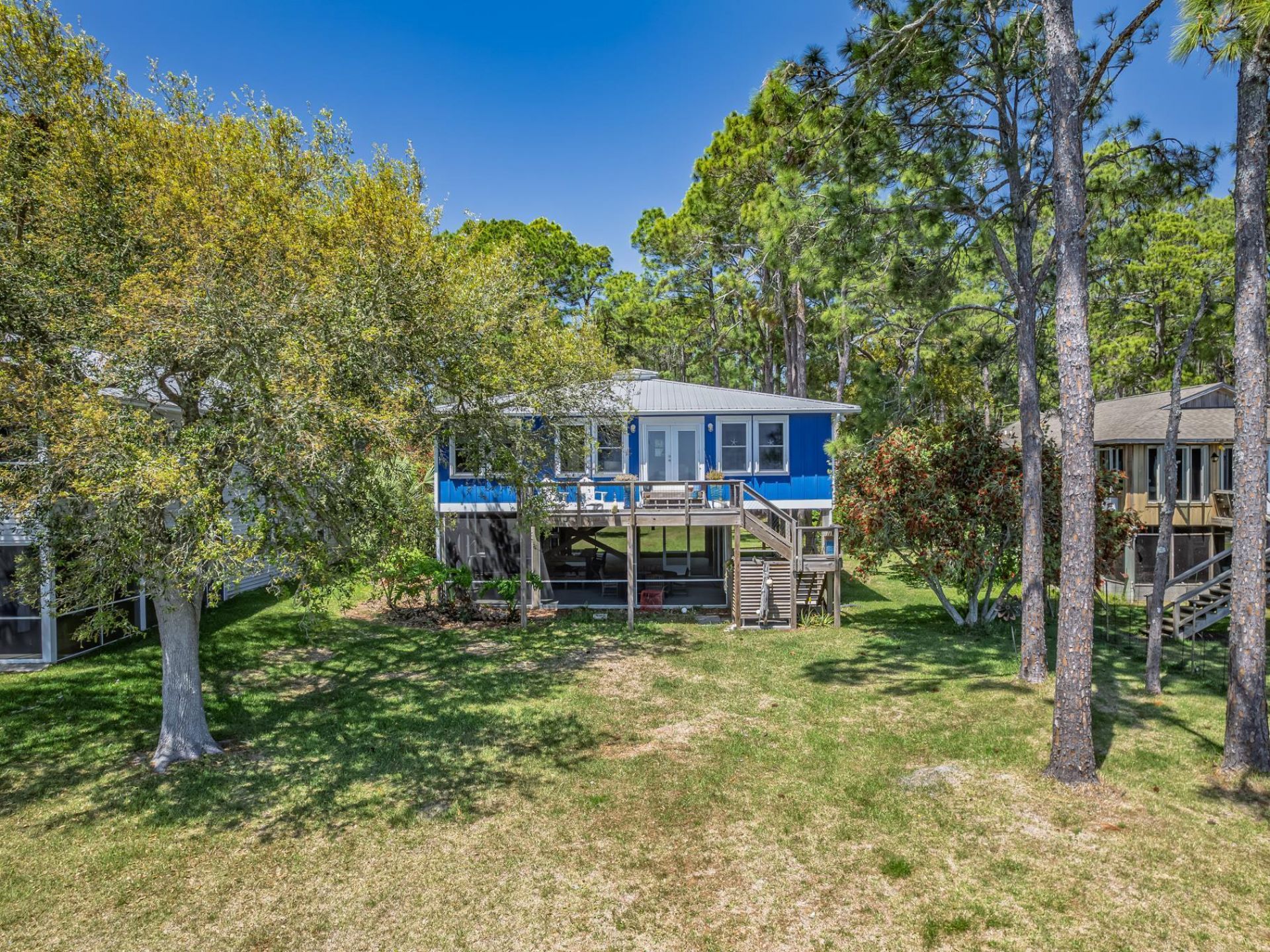 2492 Highway 98 East, Carrabelle, FL 32322 Photo
