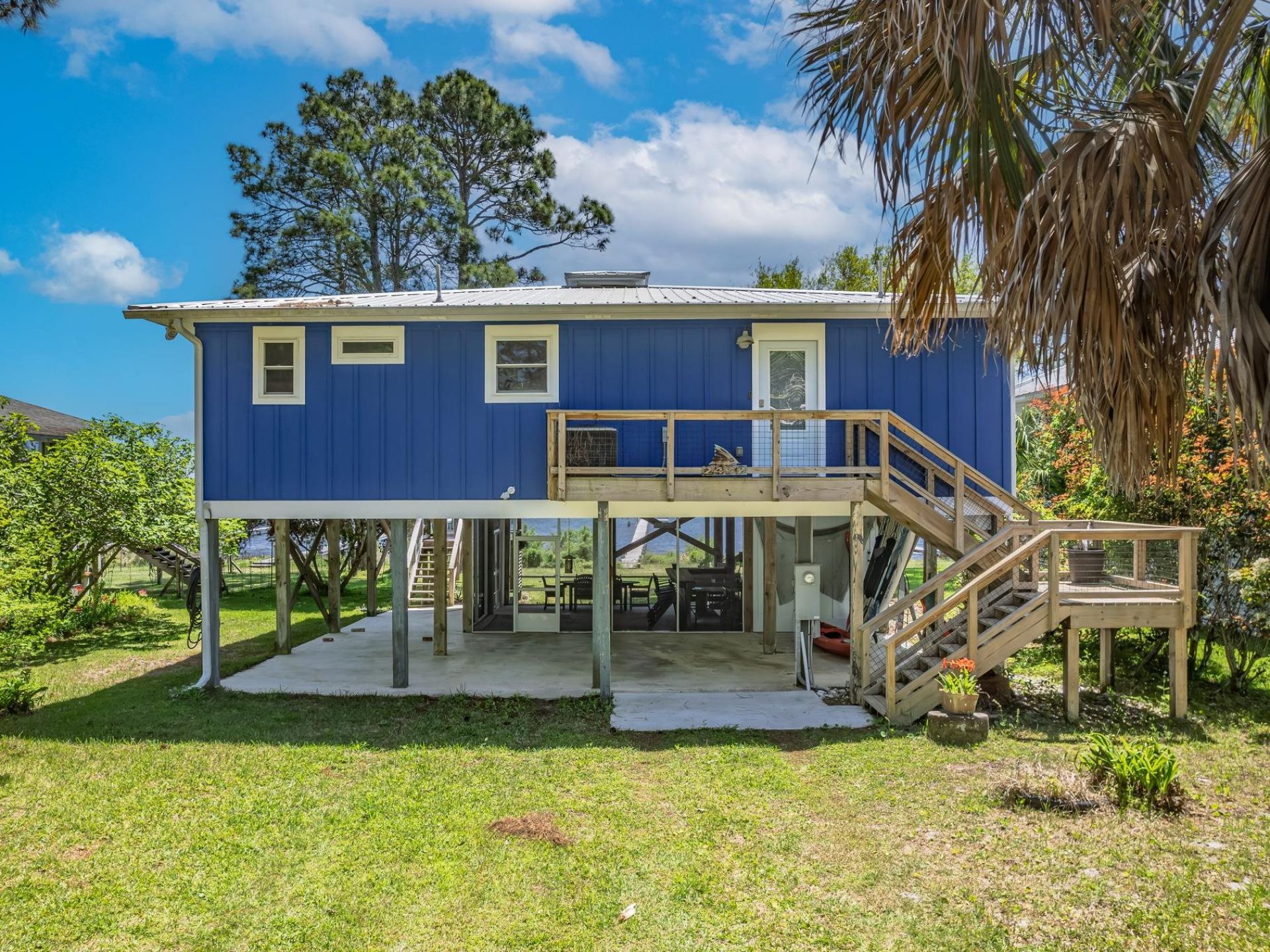 2492 Highway 98 East, Carrabelle, FL 32322 Photo