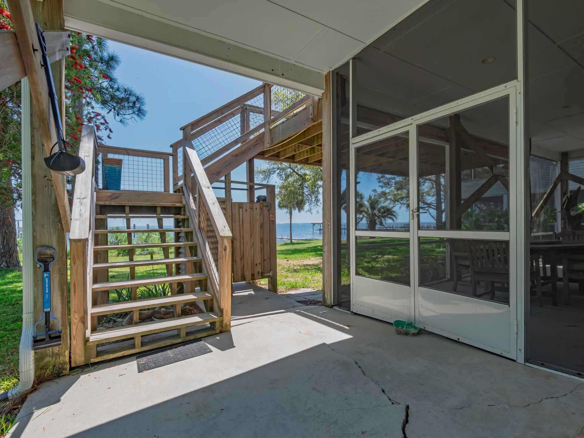 2492 Highway 98 East, Carrabelle, FL 32322 Photo