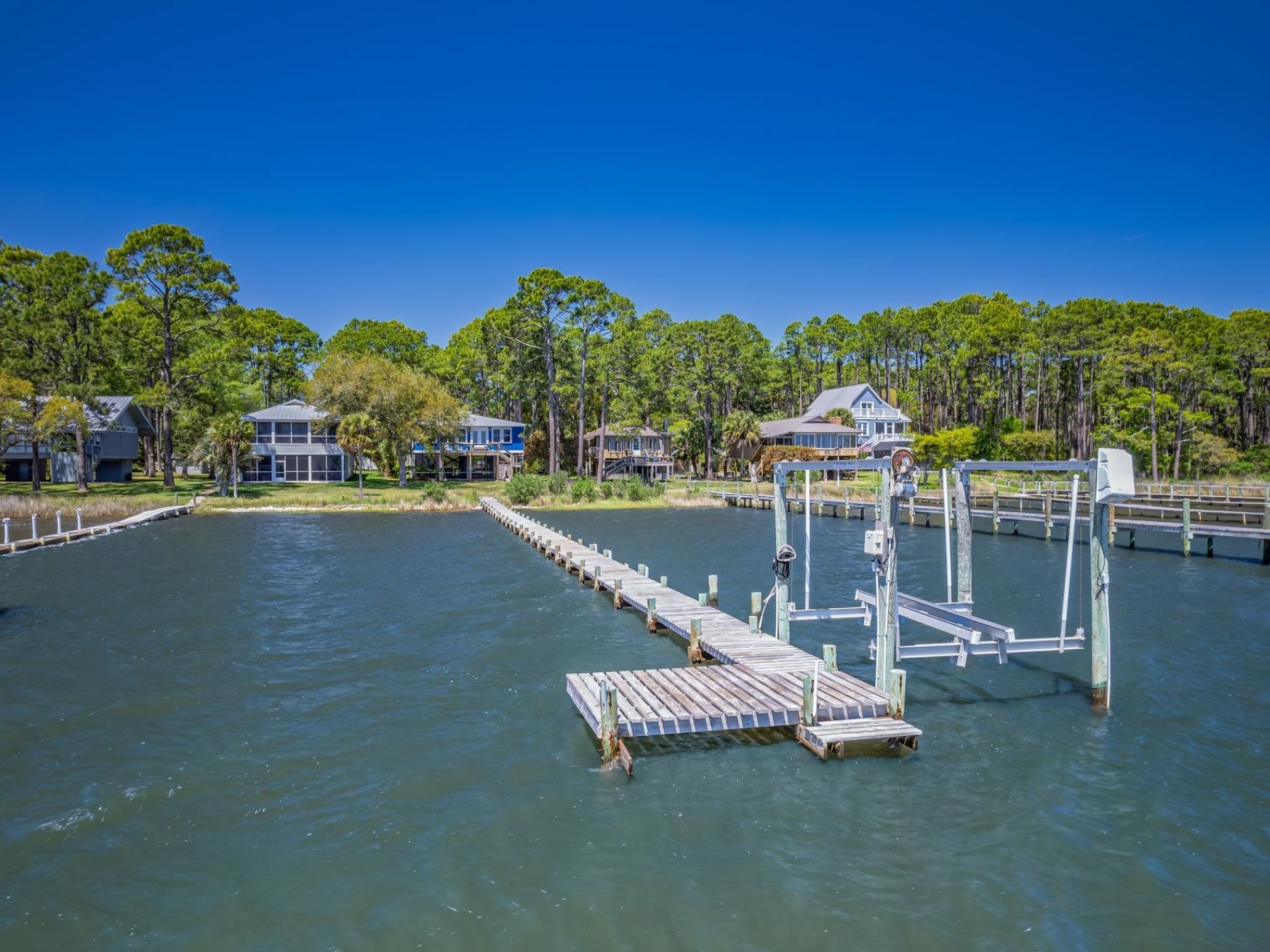 2492 Highway 98 East, Carrabelle, FL 32322 Photo