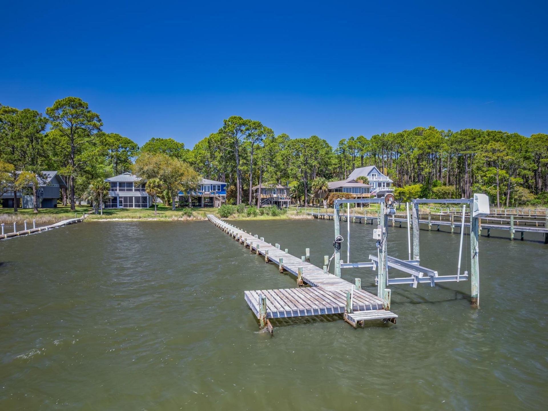 2492 Highway 98 East, Carrabelle, FL 32322 Photo