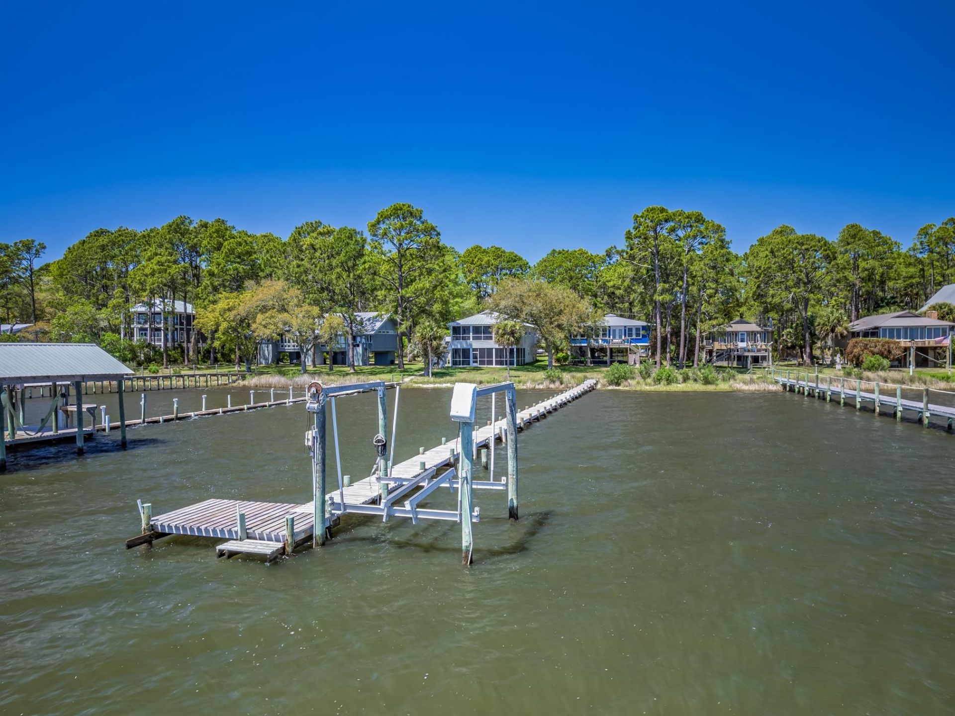 2492 Highway 98 East, Carrabelle, FL 32322 Photo