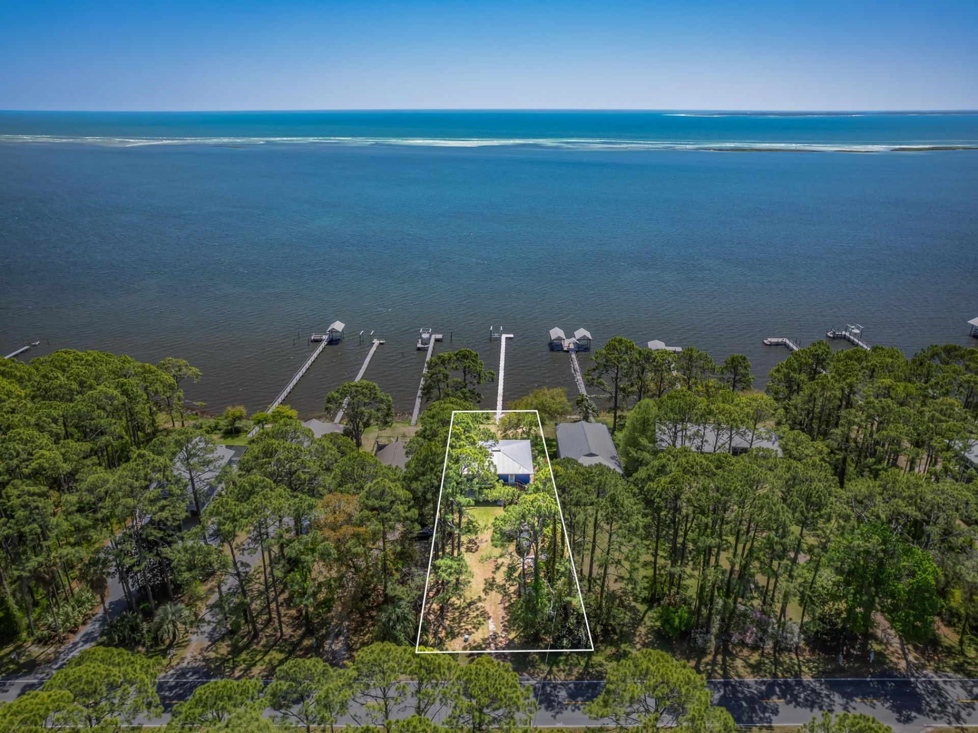2492 Highway 98 East, Carrabelle, FL 32322 Photo