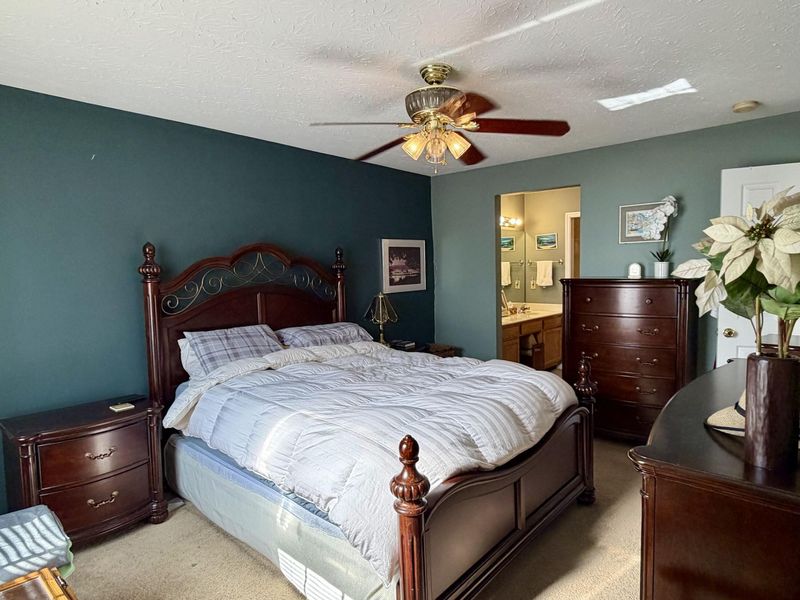 218 Langshire Court, Florence, KY 41042 Photo 3