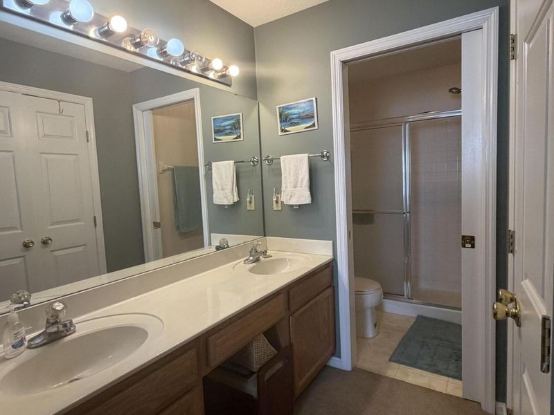 218 Langshire Court, Florence, KY 41042 Photo 5