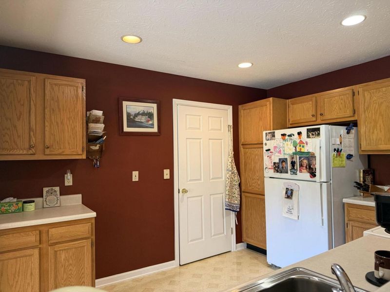 218 Langshire Court, Florence, KY 41042 Photo 9