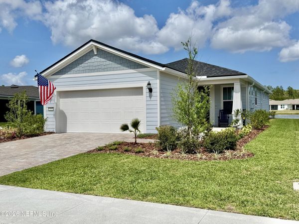 727 COOL BREEZE Way, Yulee, FL 32097