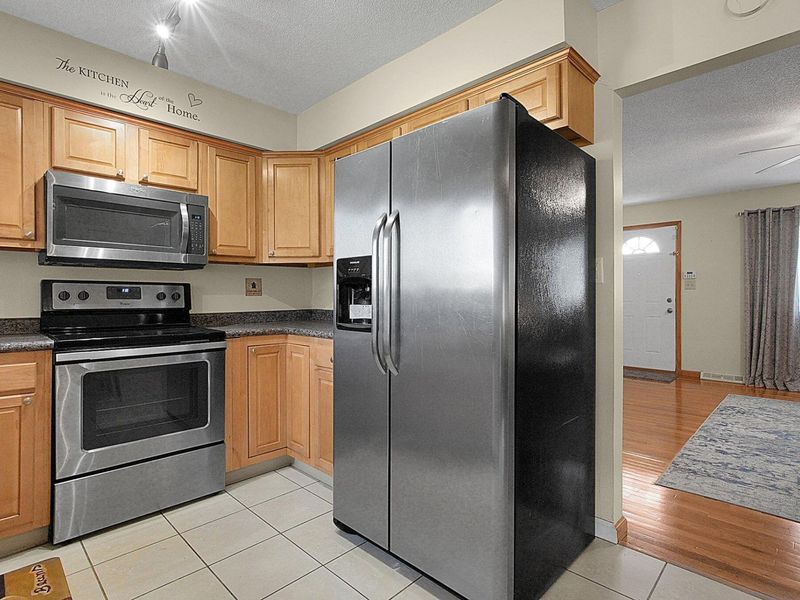 2162 Trent Road, Columbus, OH 43229 Photo 12