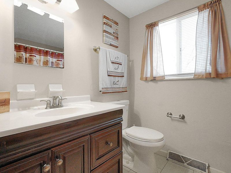 2162 Trent Road, Columbus, OH 43229 Photo 16