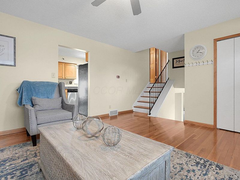 2162 Trent Road, Columbus, OH 43229 Photo 8