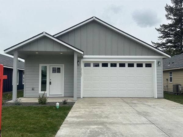 2107 N Sipple Rd, Spokane Valley, WA 99212