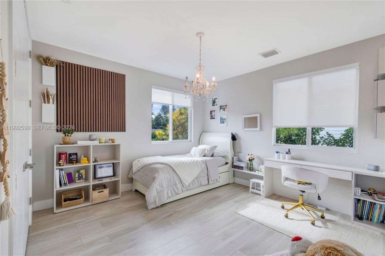 5602 SW 65th Ct , South Miami, FL 33143 Photo