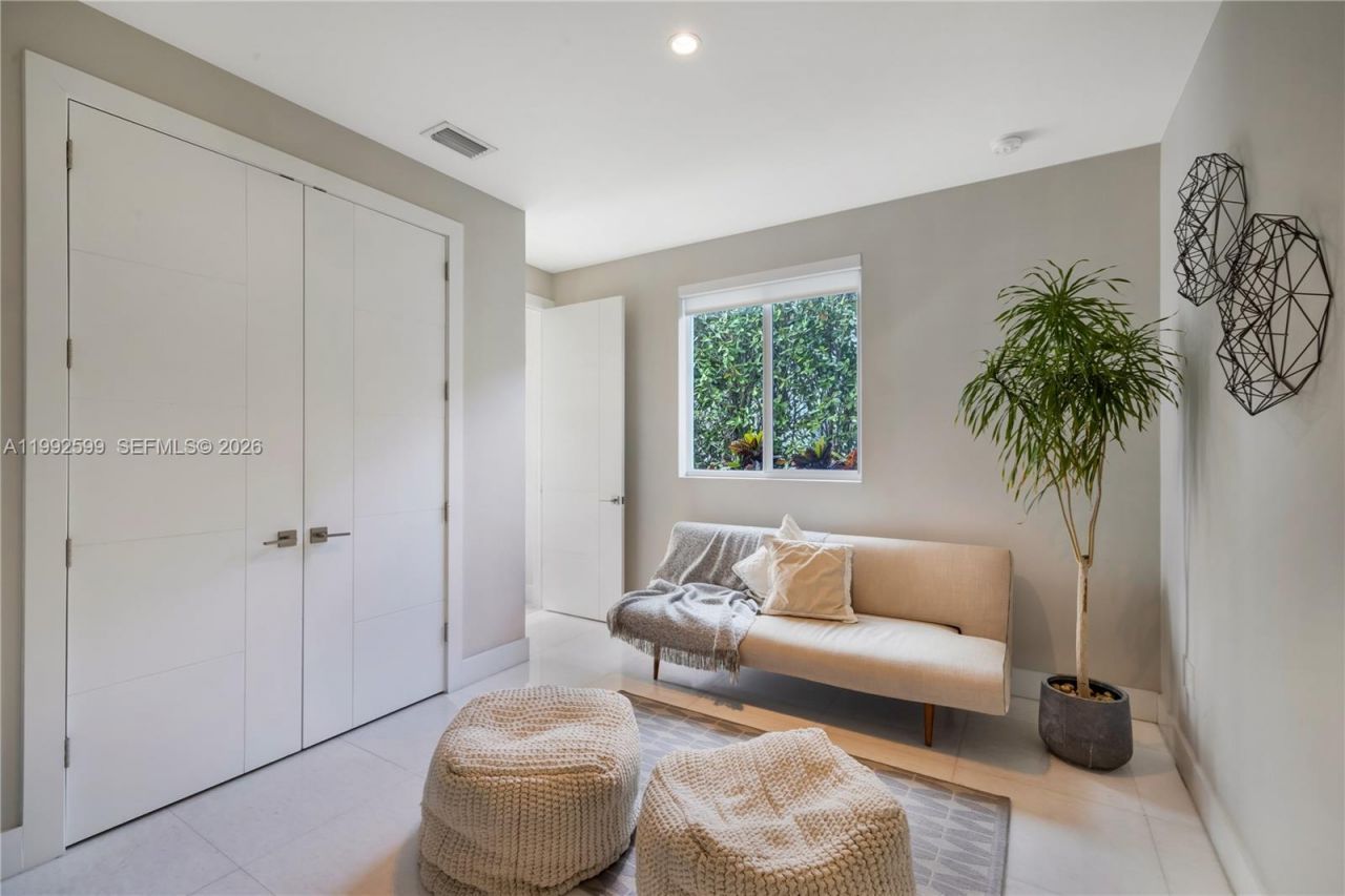 5602 SW 65th Ct , South Miami, FL 33143 Photo