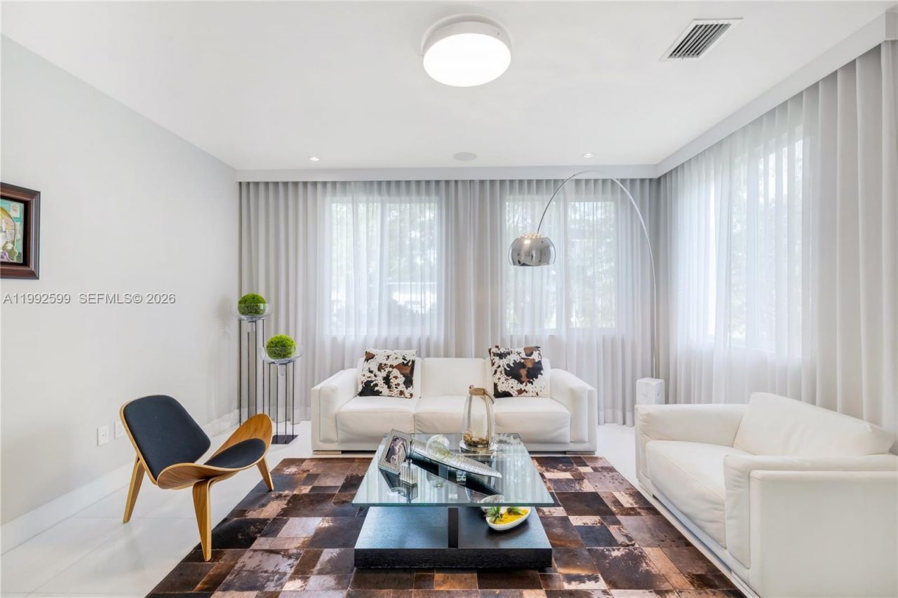 5602 SW 65th Ct , South Miami, FL 33143 Photo