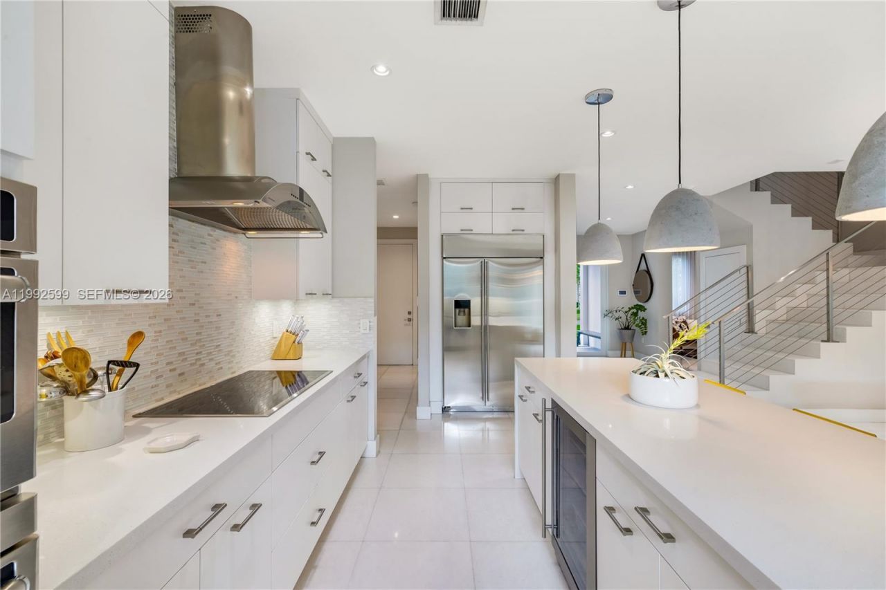 5602 SW 65th Ct , South Miami, FL 33143 Photo