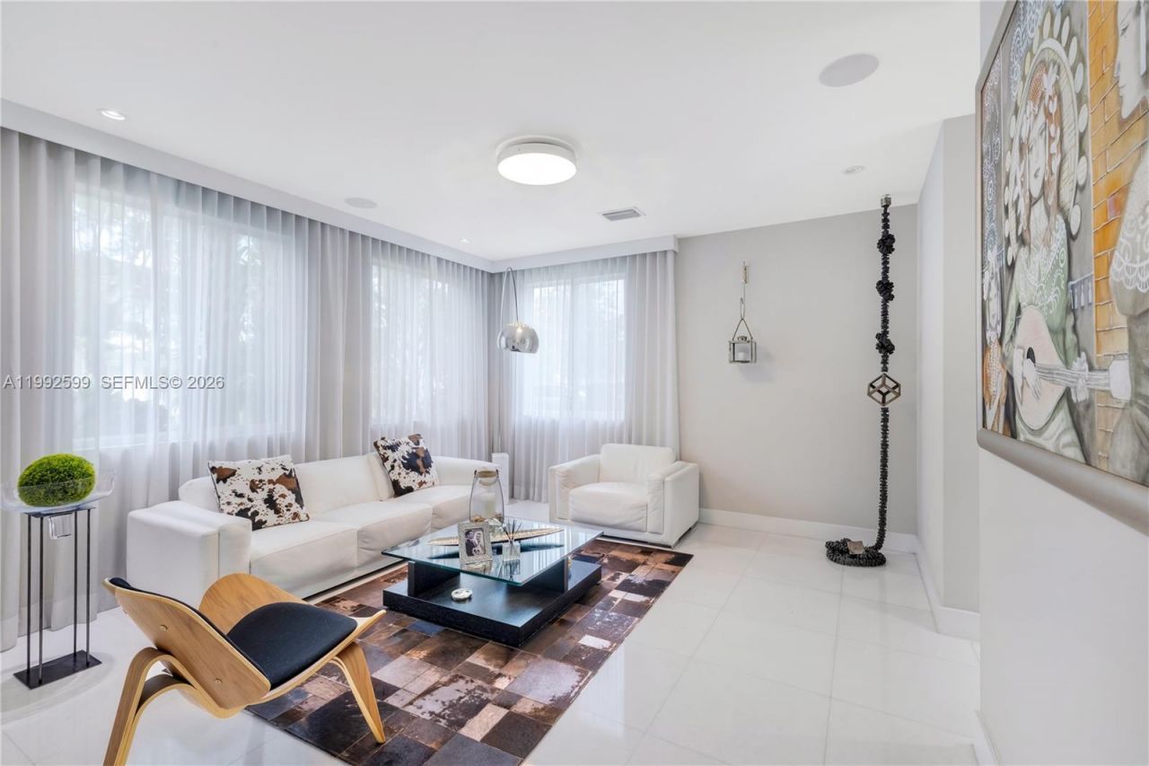 5602 SW 65th Ct , South Miami, FL 33143 Photo